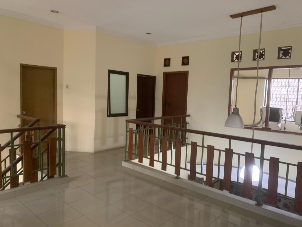 Rumah Disewakan di Perum Resinda Karawang